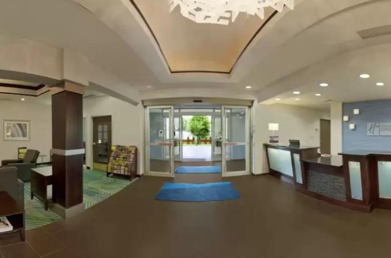 Holiday Inn Express And Suites Stroudsburg-Poconos By Ihg Exterior photo